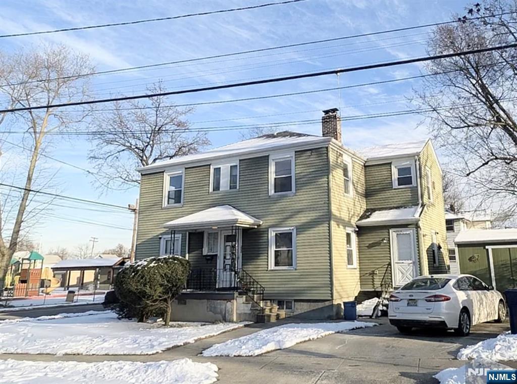 268 2nd St, Hackensack, New Jersey - 3 Bedrooms  
1 Bathrooms  
6 Rooms - 