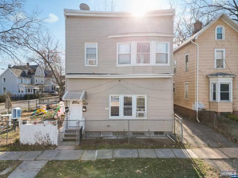 311 Elmwood Avenue East Orange NJ 07018