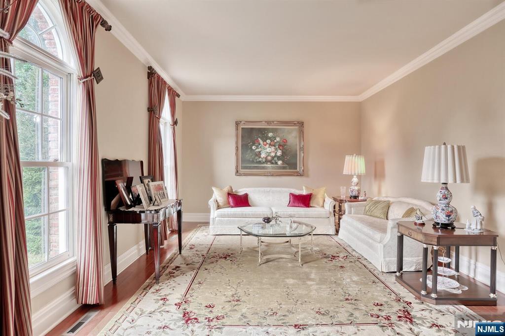 34 Crocker Mansion Drive