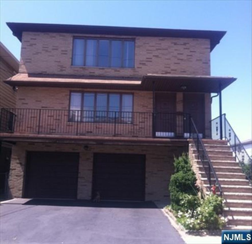 Spacious & Immaculate 3-Bedroom Apartment Prime Location Exceptionally well maintained second floor unit featuring three generously sized bedrooms and two full bathrooms, including a private master bath. Enjoy a huge eat-in kitchen with plenty of space for cooking and dining, formal dining room and sun drenched living room. All rooms are large, bright, and thoughtfully laid out. Private, separate entrance adds extra convenience and privacy. Located close to NYC with easy access to all transportation, shopping, dining, and more. Owner occupied home ensures attentive care and upkeep. A rare find offering space, comfort, and location