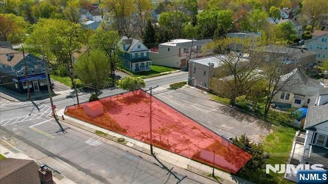 15 W Hamilton Avenue