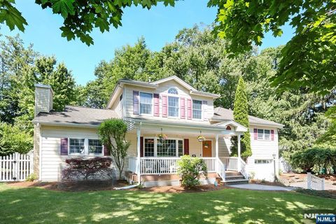 651 Russell Snow Drive River Vale NJ 07675