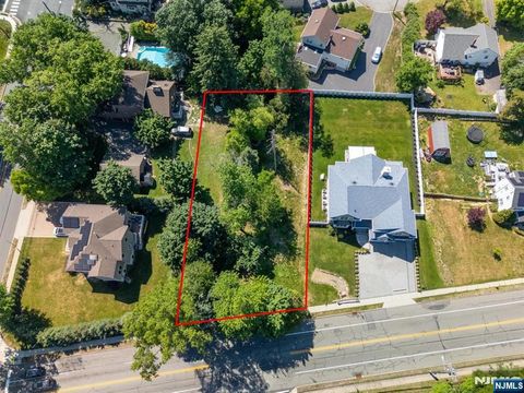 Photo of 234 Ridge Road, Cedar Grove, NJ 07009 (MLS # 26021644)