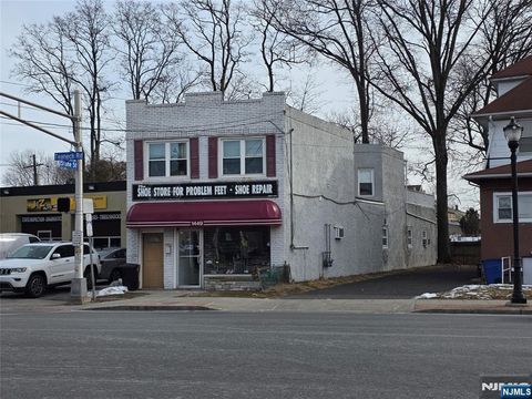 1449 Teaneck Road Teaneck NJ 07666