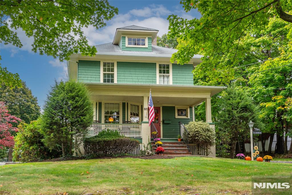 85 Highland Avenue