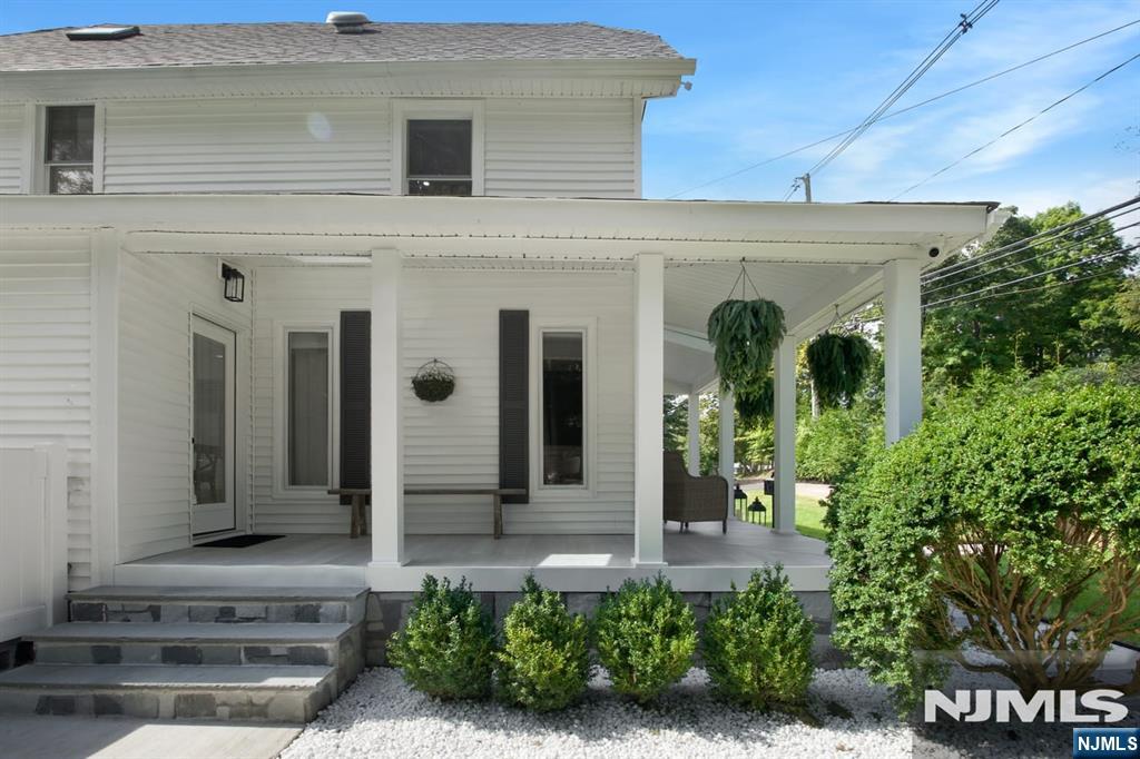 137 Schraalenburgh Road