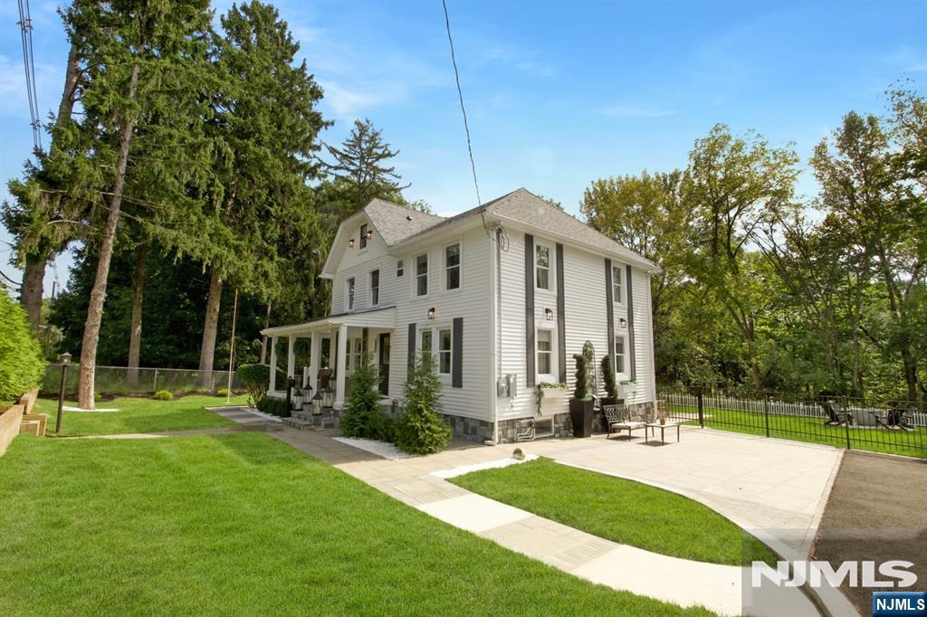 137 Schraalenburgh Road
