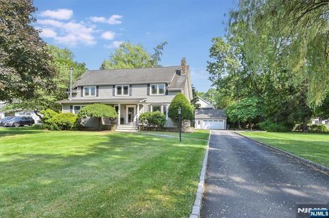 108 Park Avenue Midland Park NJ 07432