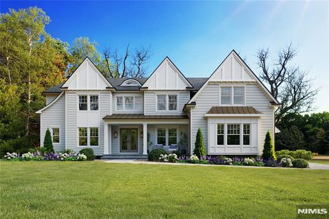Photo of 529 Covington Place, Wyckoff, NJ 07481 (MLS # 26019854)