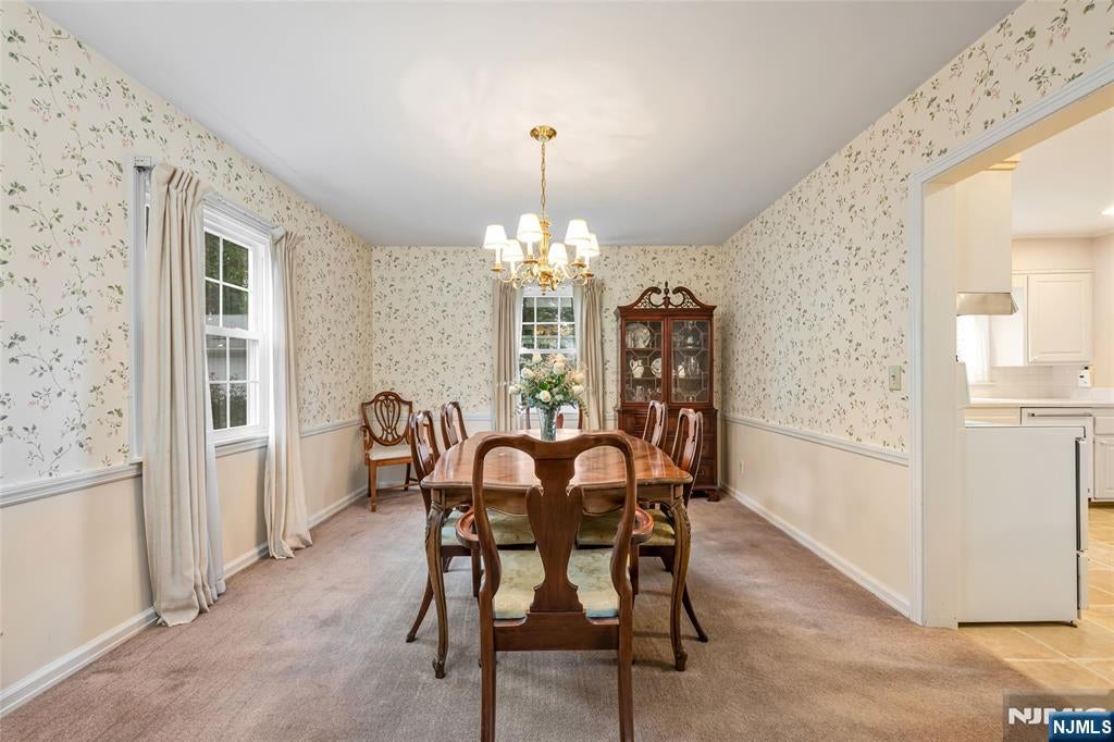 401 Hamilton Road