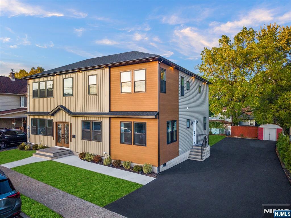 1522 Van Houten Avenue