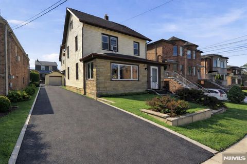 Photo of 428 Lawton Ave, Cliffside Park, NJ 07010 (MLS # 26003665)
