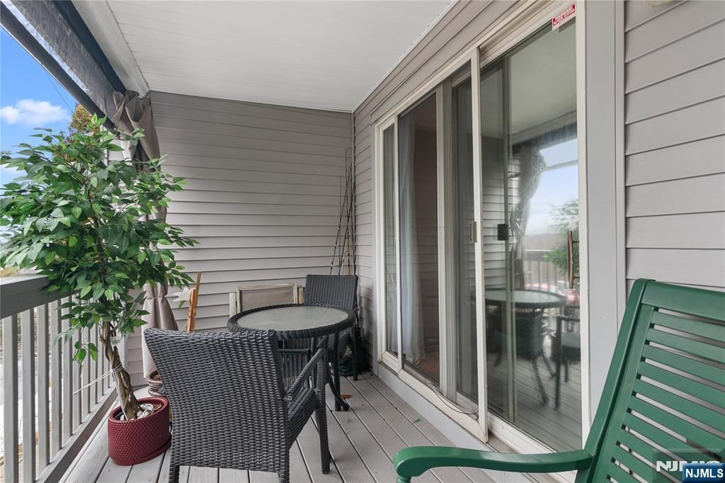 Photo of 15 Boulder Run Road, Paterson, NJ 07501 (MLS # 26007627)