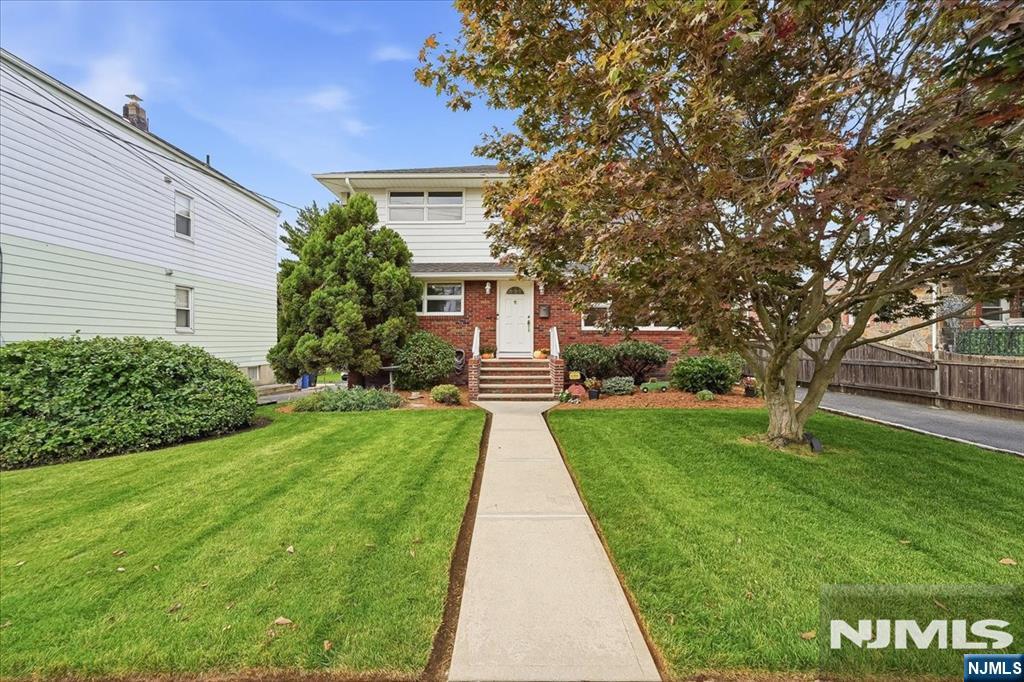 261 Gaston Avenue