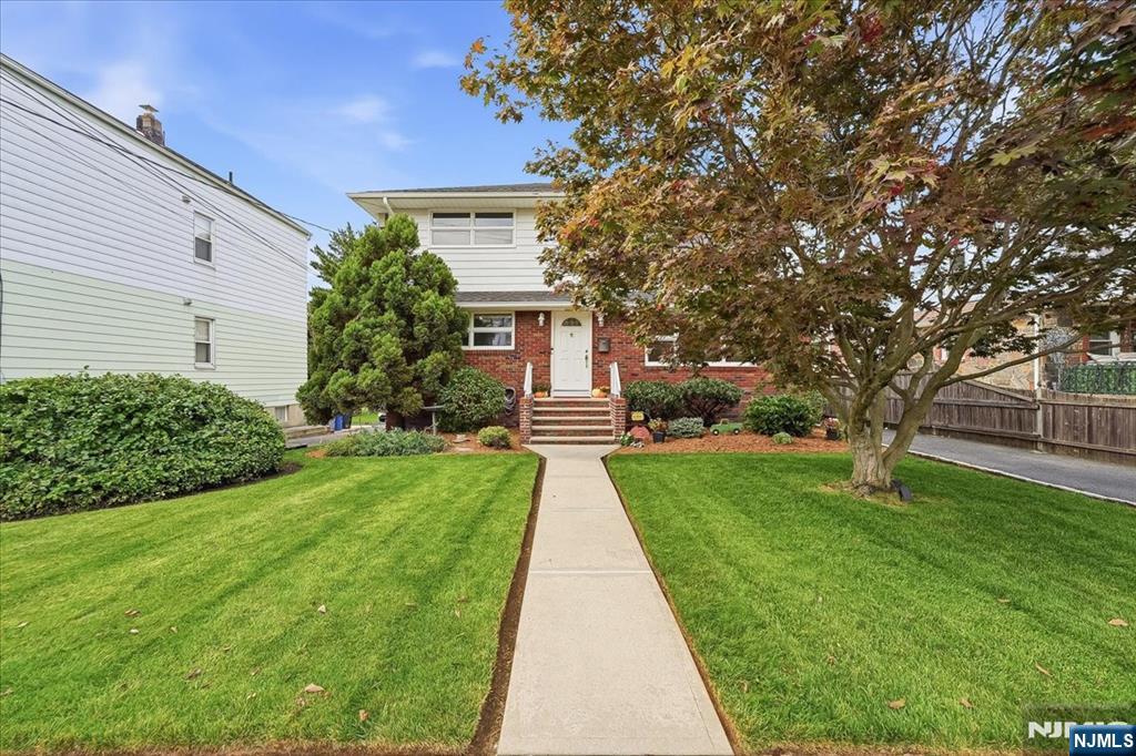 261 Gaston Avenue