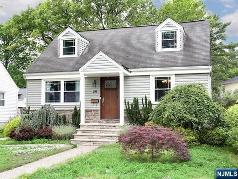 26 Greenwich Street Bergenfield NJ 07621