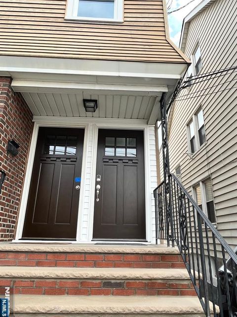 Photo of 120 Highland #3, Kearny, NJ 07032 (MLS # 25039064)