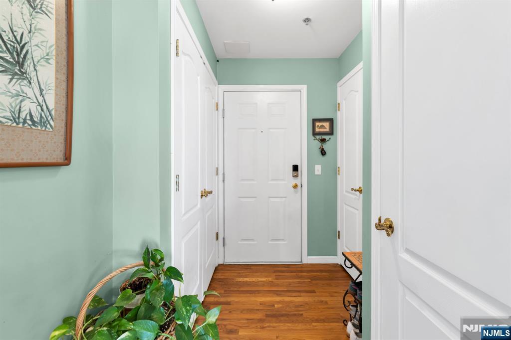 241 Union Street 302