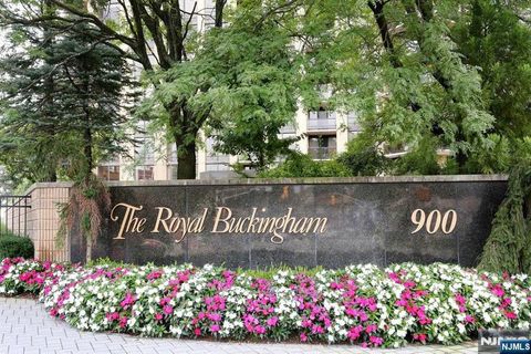 900 Palisade Avenue 7A Fort Lee NJ 07024