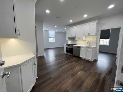 Photo of 38 Garfield #1A, Garfield, NJ 07026 (MLS # 26006745)