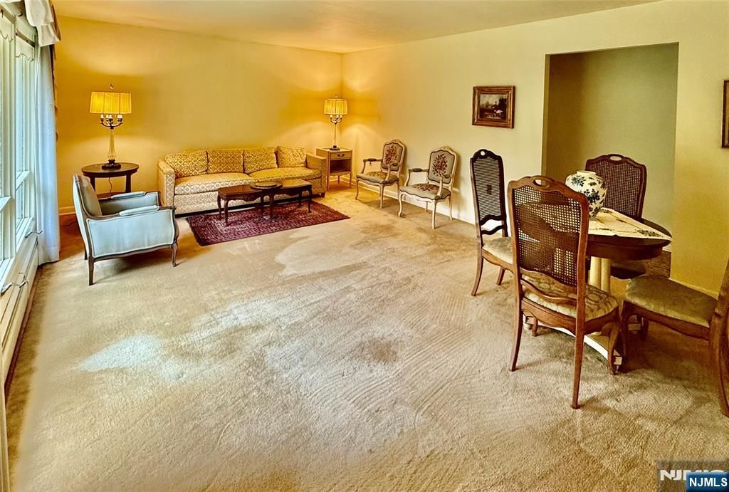 Photo of 1 Winada Place, River Vale, NJ 07675 (MLS # 26017981)