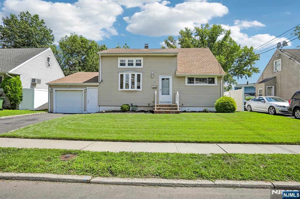 10 Independence Drive