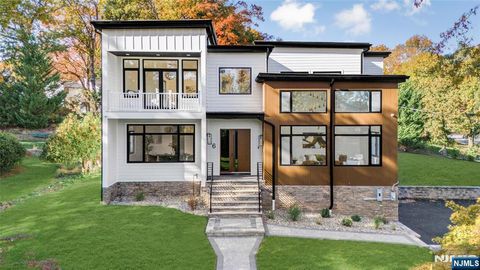 6 Cambridge Drive Millburn NJ 07078