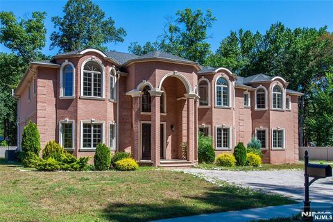 1 Sipporta Lane Paramus NJ 07652