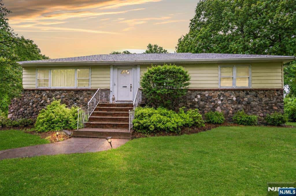Photo of 20 Manger Road, West Orange, NJ 07052 (MLS # 26021264)