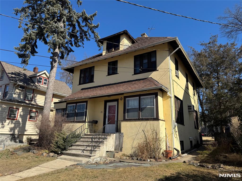 367 Orchard Terrace