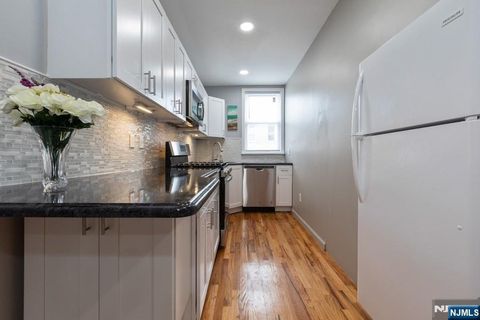 115-117 66th Street 9 West New York NJ 07093