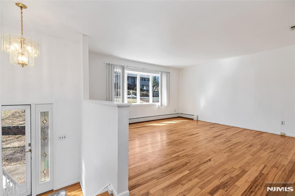 Photo of 14 Forsgate Drive, Ringwood, NJ 07456 (MLS # 26008471)