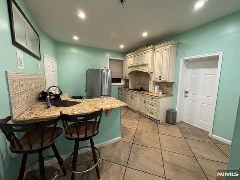 Photo of 209 Mount Prospect Ave #12, Newark, NJ 07104 (MLS # 26007293)