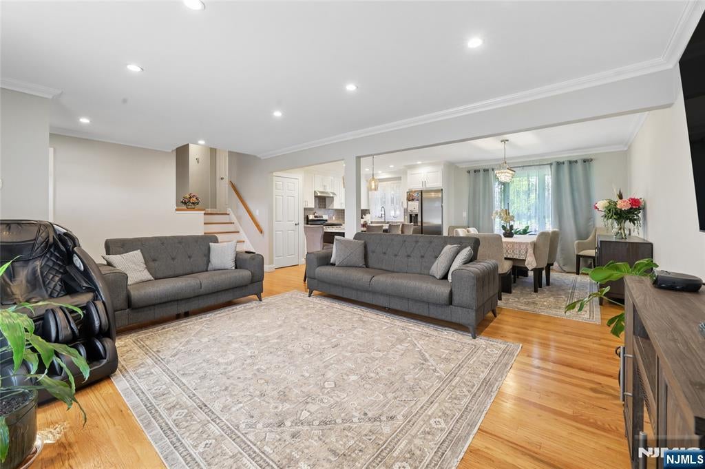 5 Viewpoint Road