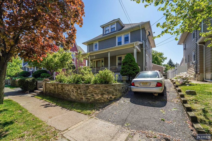 A Spectacular Colonial Home. This home features 5 Bedrooms and 3 full bathrooms. Large Living room, formal dining room. Laundry area in the basement. Detached garage, Spacious Backyard and beautiful front porch. Commute to NYC doorstep away.