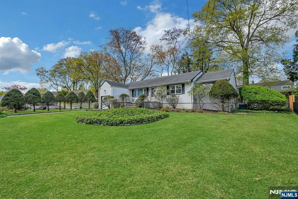 Photo of 15 Clark Street, Cresskill, NJ 07626 (MLS # 26005605)
