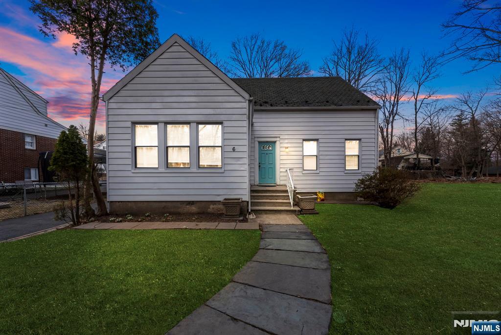 Property for Sale at 6 John Street, Passaic, New Jersey - Bedrooms: 4 
Bathrooms: 3 
Rooms: 8  - $599,999