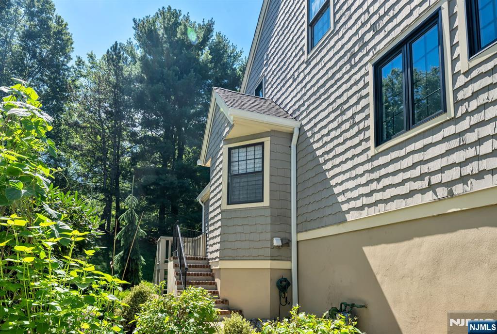 72 Tanager Court