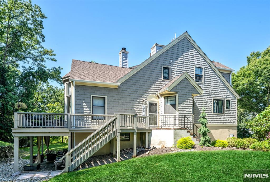 72 Tanager Court