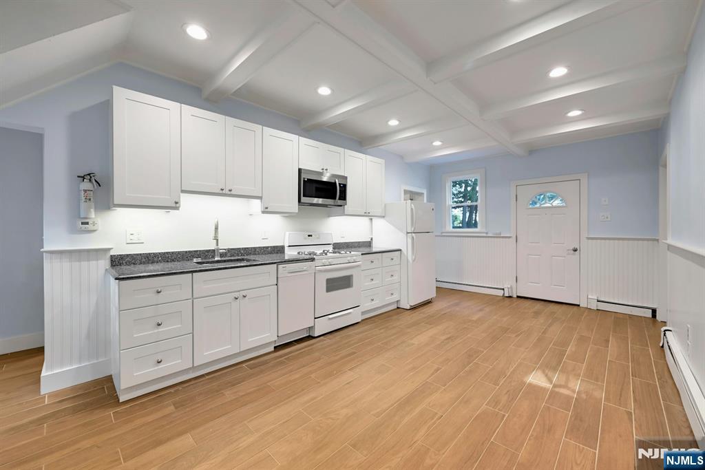 288 Van Dien Avenue D