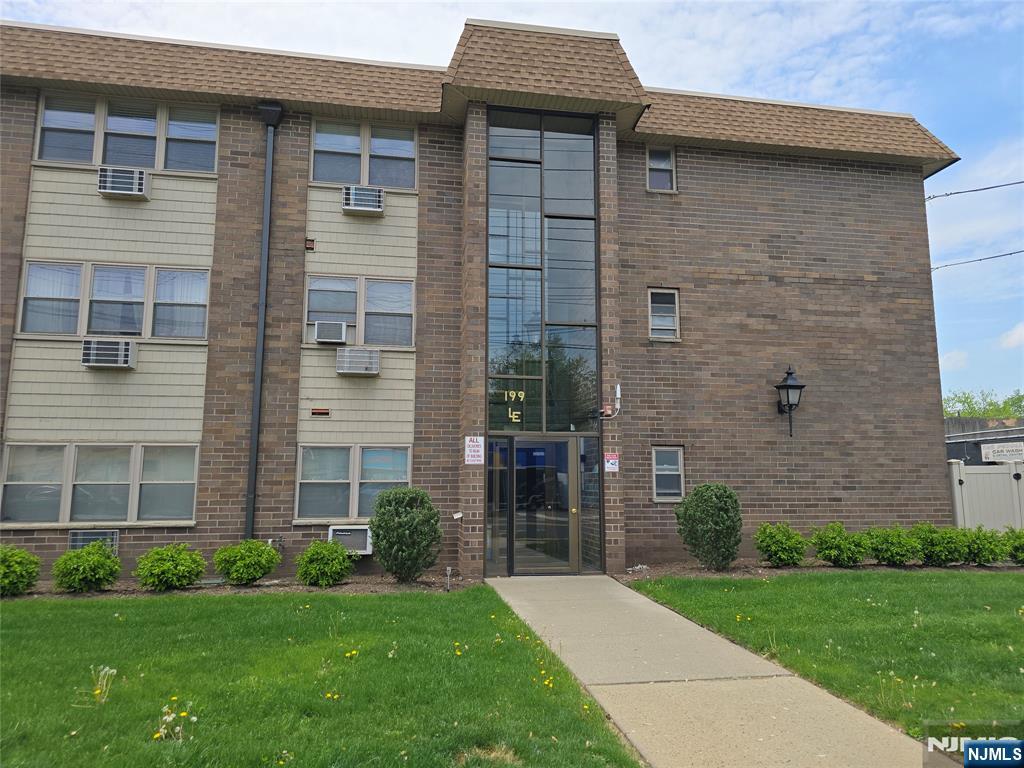 199 Bergen Turnpike 1C
