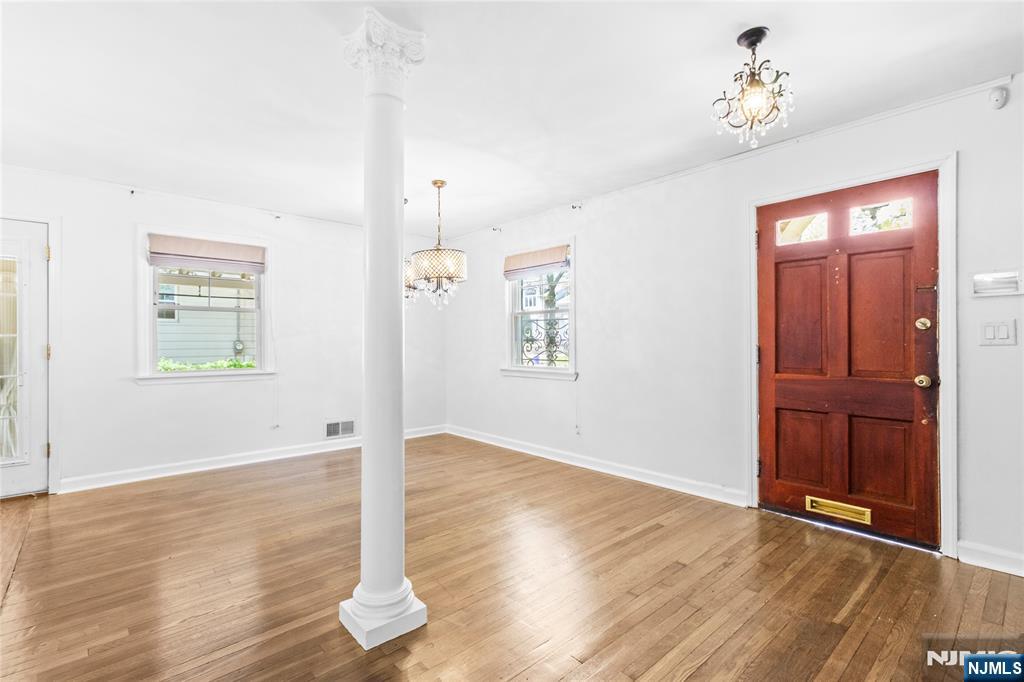 132 Stuyvesant Road