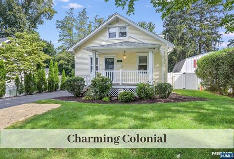 385 Fern Avenue Wyckoff NJ 07481