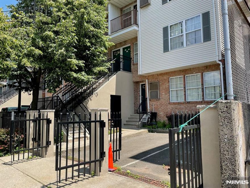 Beautiful townhome in the Heart of Ironbound! Welcome to this stunning townhome nestled in the vibrant Ironbound neighborhood where historic charm meets modern city living. This sunlit 2-bedroom 2.5 home offers an open-concept layout with sweeping views of the city, creating a bright & welcoming atmosphere from the moment you step inside. The spacious kitchen is perfect for everyday living and entertaining, featuring generous counter space, ample storage and a peninsula breakfast bar that opens to the dining area & family room. The open flow between spaces makes them ideal for both relaxing and hosting. The primary suite is a true retreat, complete with private bath, walk in closet & spectacular views! The secondary bedroom also enjoys beautiful vistas & ample space. Throughout the home, you will find gleaming hardwood floors, in unit laundry, abundant storage & your own private balcony perfect for enjoying the view. Dedicated parking is included for your convenience. Located just blocks from the Prudential Center and minutes to Newark Airport, this home is a commuter's dream. Step outside & explore a neighborhood rich in culture, cozy cafes, diverse restaurants & historic character.