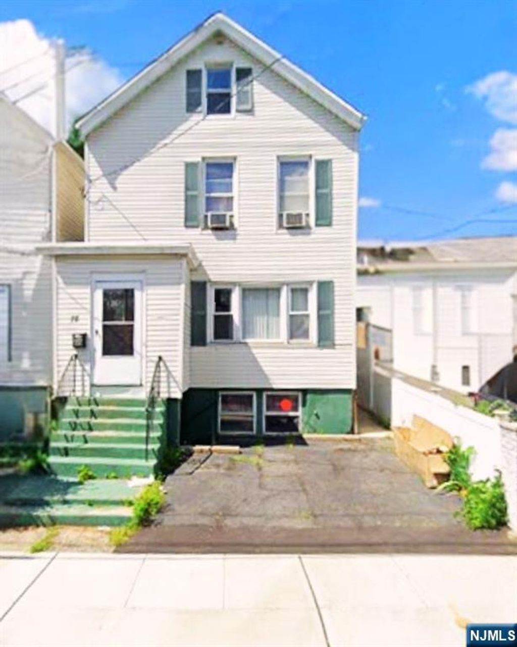 Photo of 78 Cleveland Street, Belleville, NJ 07109 (MLS # 26009057)