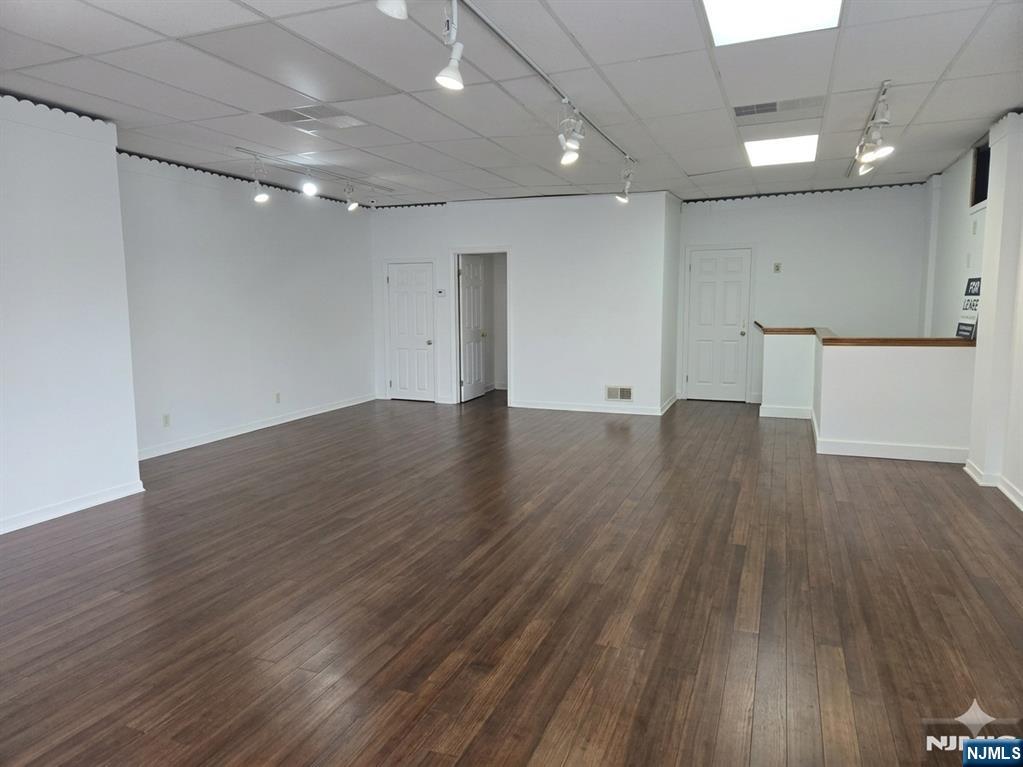 500 Broad Avenue 500