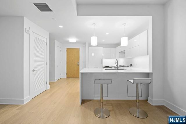 9 Ave At Port Imperial 326