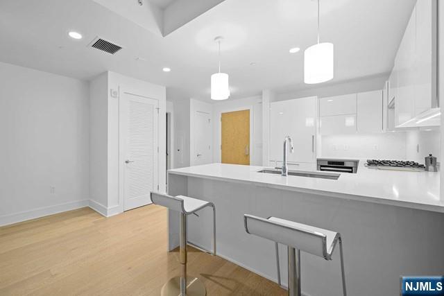 9 Ave At Port Imperial 326