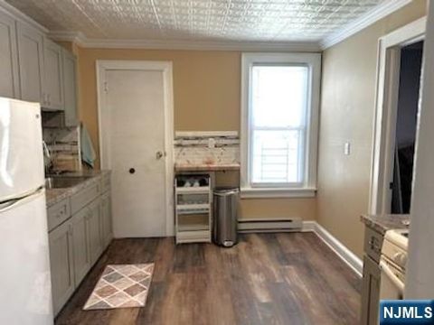 Photo of 118 Lake AVE #2, Clifton, NJ 07011 (MLS # 26026127)