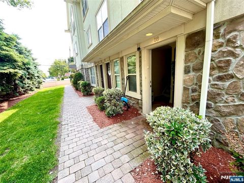 1625 Paterson Plank Road 18 Secaucus NJ 07094